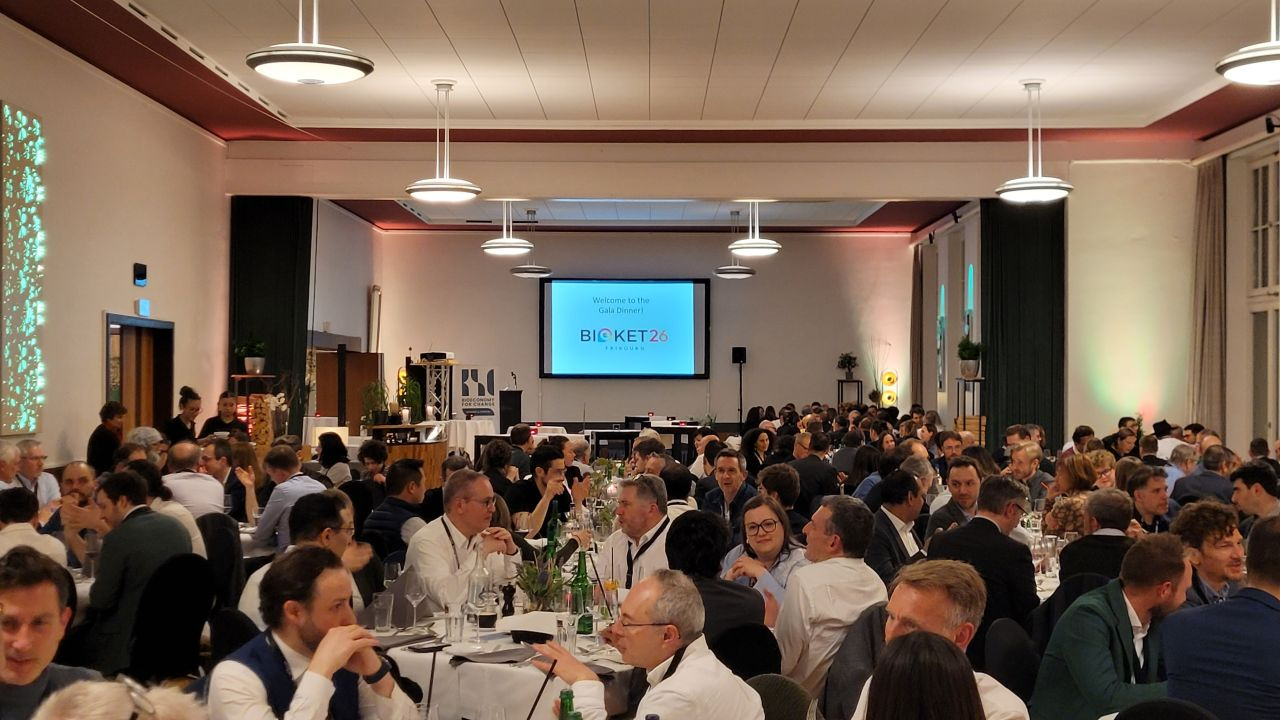 1774261389232 - Gala dinner